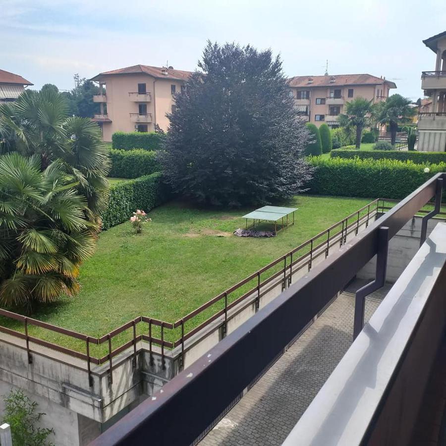 Fiorenza House Luisago Екстериор снимка