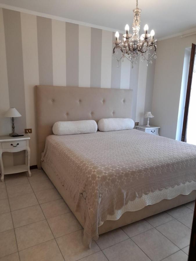 Fiorenza House Luisago Екстериор снимка