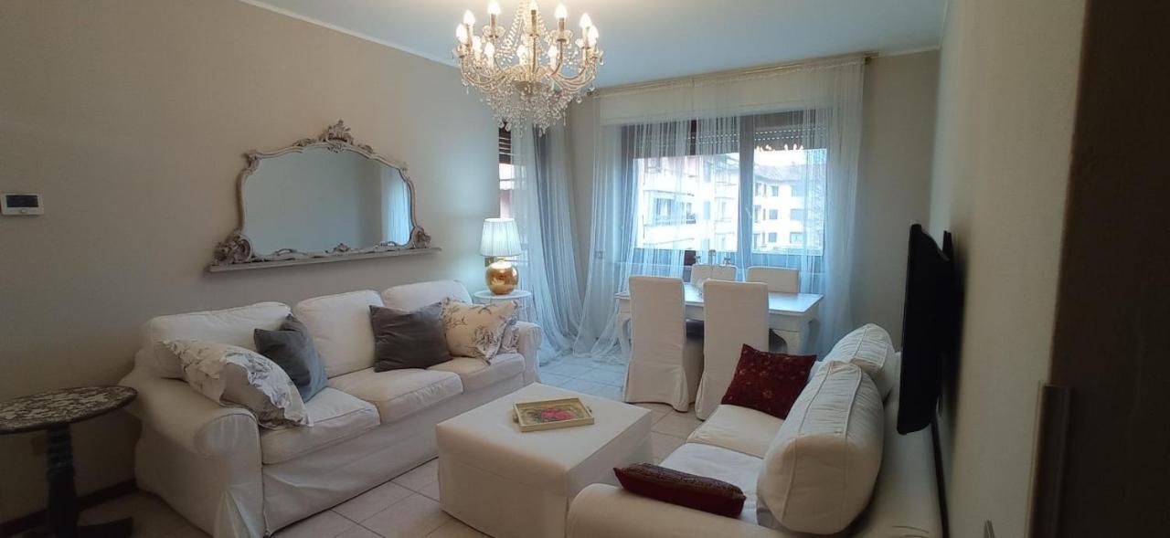 Fiorenza House Luisago Екстериор снимка