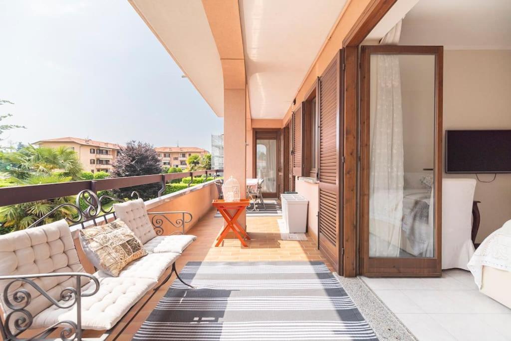 Fiorenza House Luisago Екстериор снимка