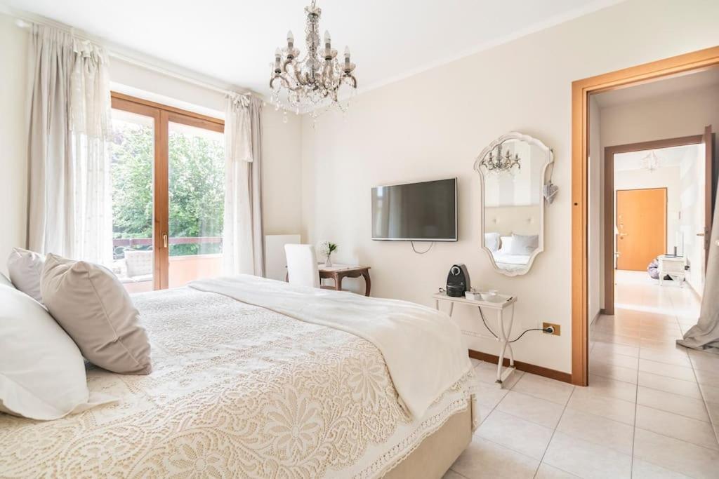 Fiorenza House Luisago Екстериор снимка