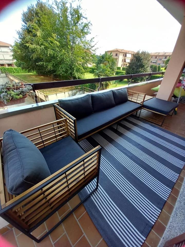 Fiorenza House Luisago Екстериор снимка