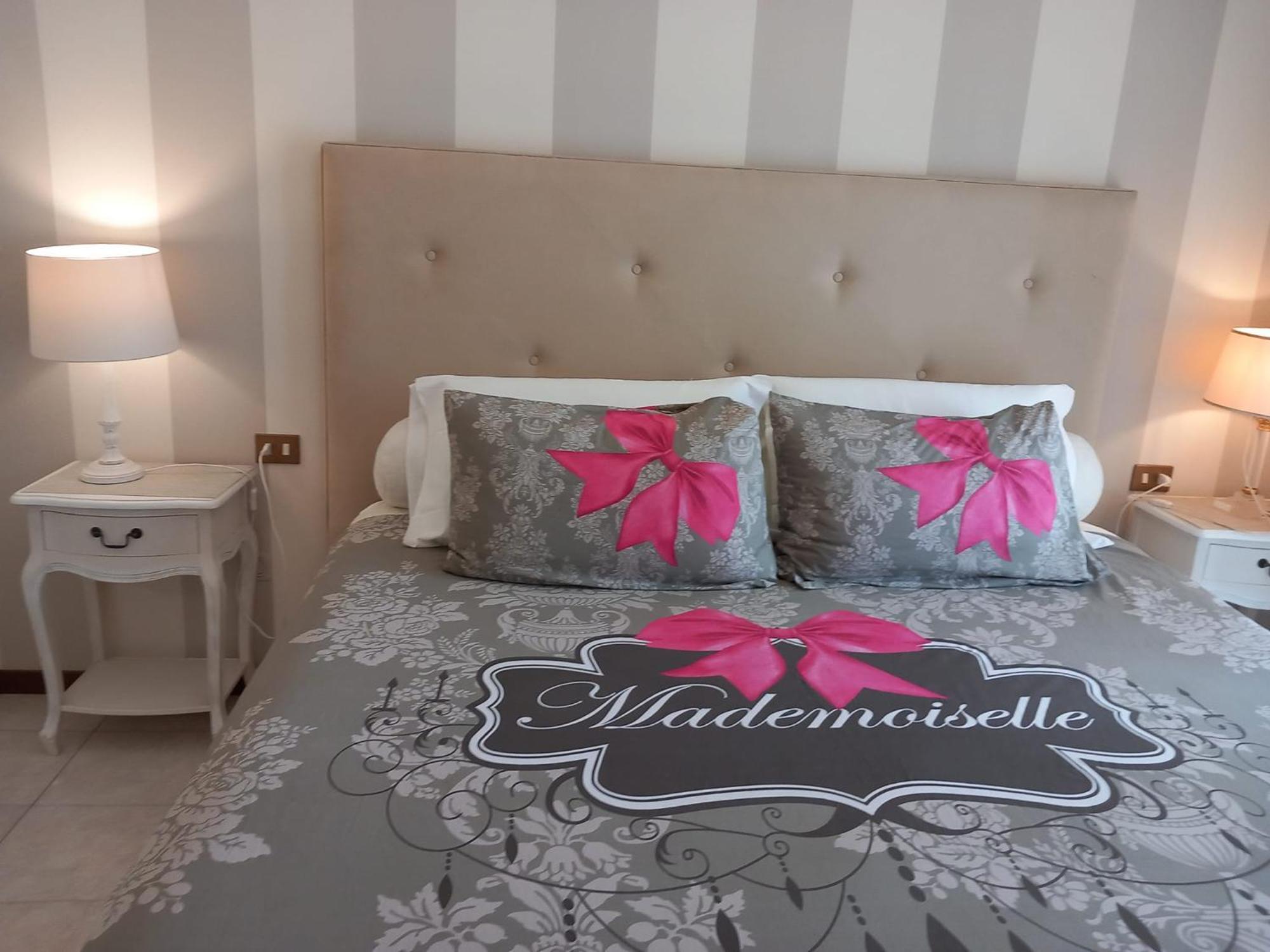 Fiorenza House Luisago Екстериор снимка