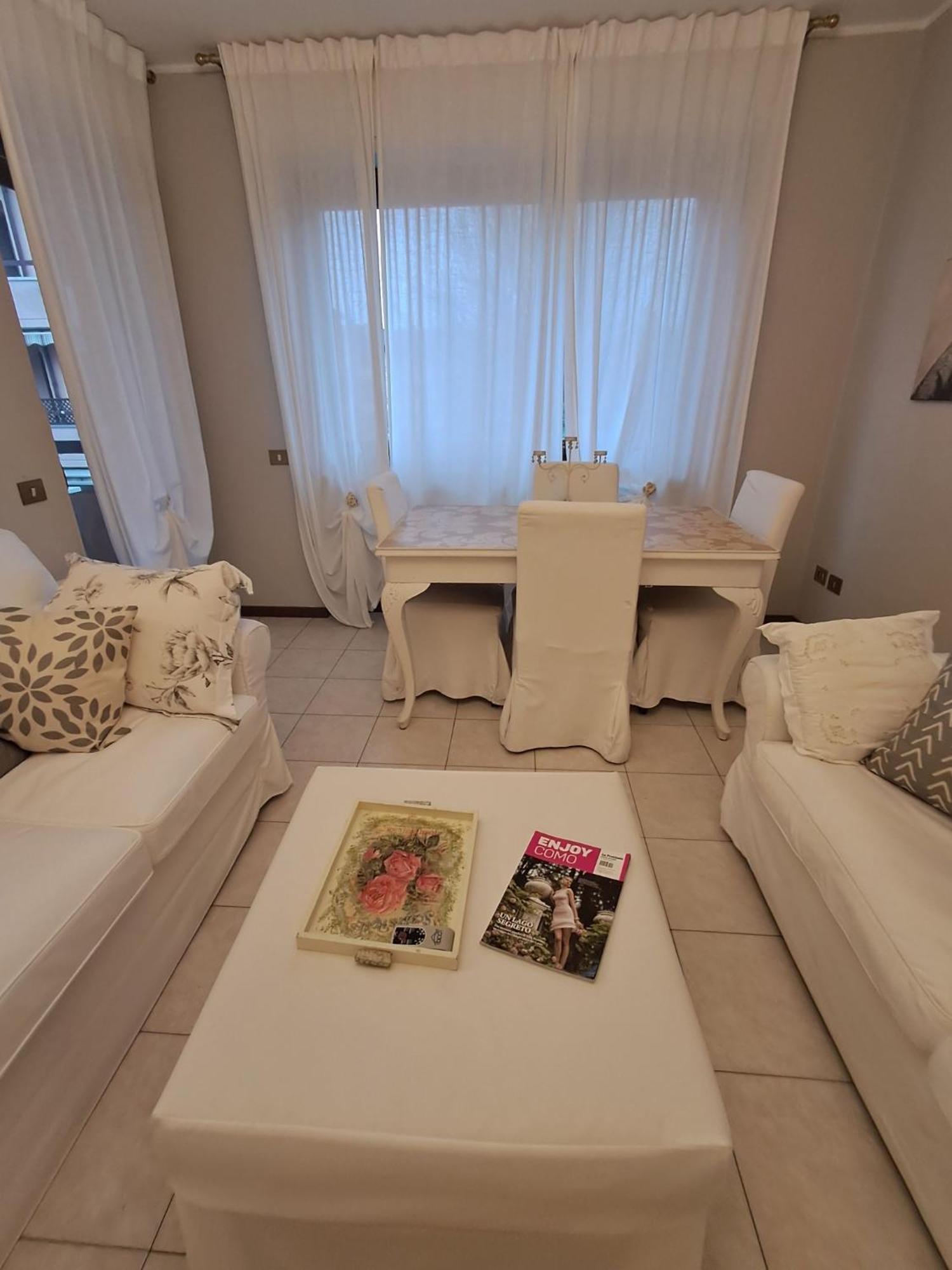 Fiorenza House Luisago Екстериор снимка