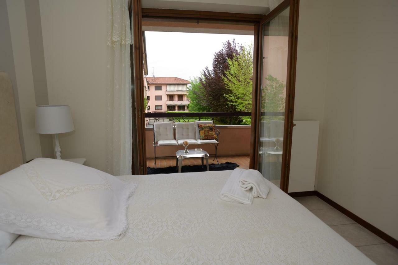 Fiorenza House Luisago Екстериор снимка